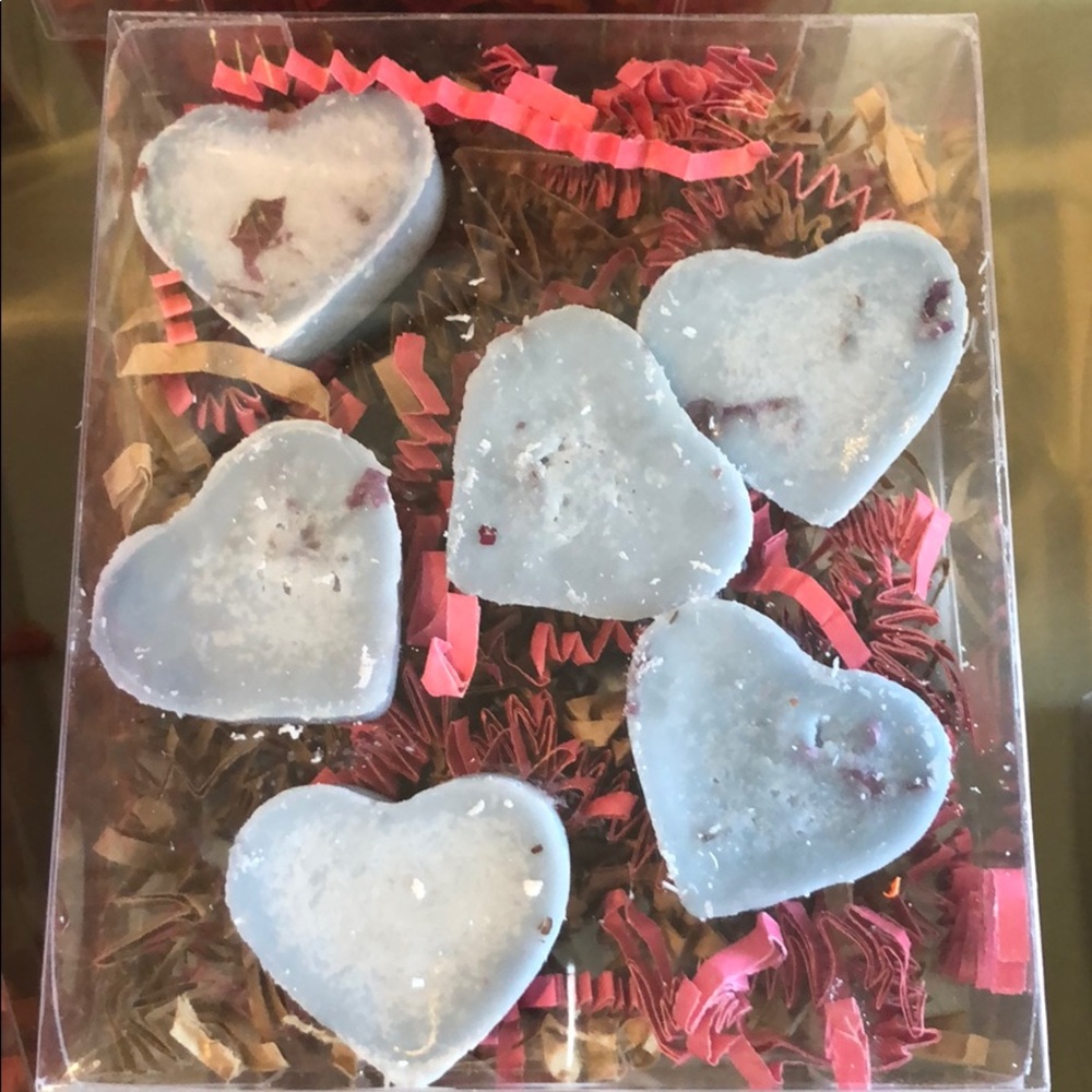 HEAVENLY HYDRANGEA wax melt tarts HANDMADE